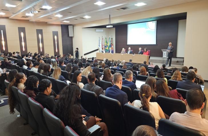 Reflexões sobre as mudanças no mundo do trabalho ganham destaque em Simpósio Internacional